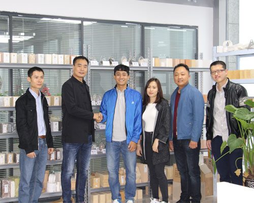 Vietnam Customer Visit our Rongsheng Company 02